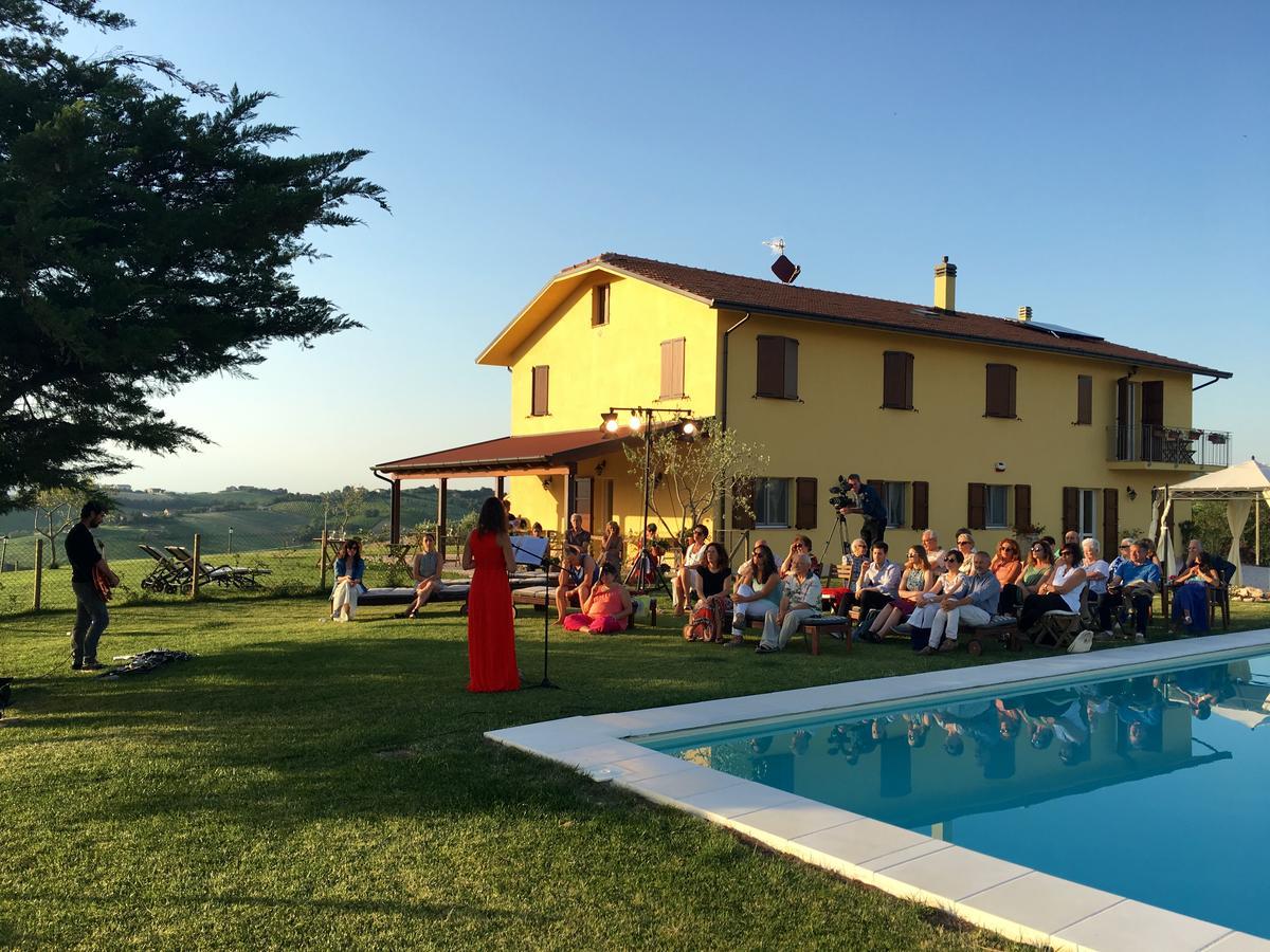 B&B Villa Olesia Ostra Exterior foto